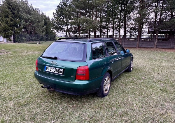 Audi A4 cena 3999 przebieg: 225284, rok produkcji 1998 z Tomaszów Lubelski małe 121